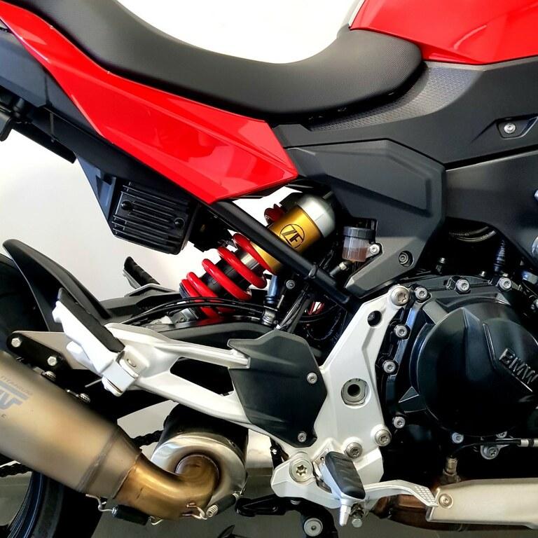 F 900 XR