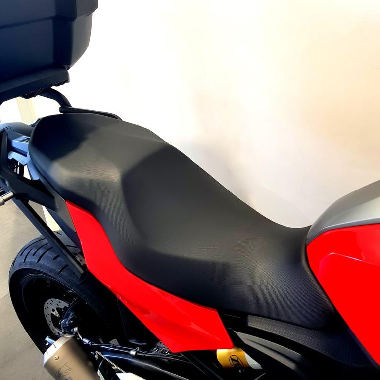 F 900 XR