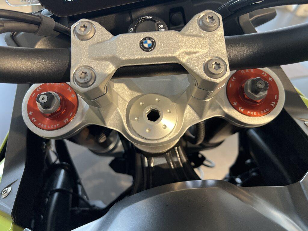 F 900 GS