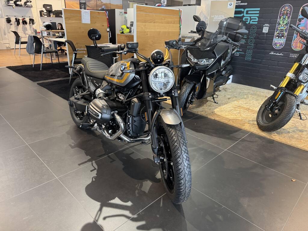R 12