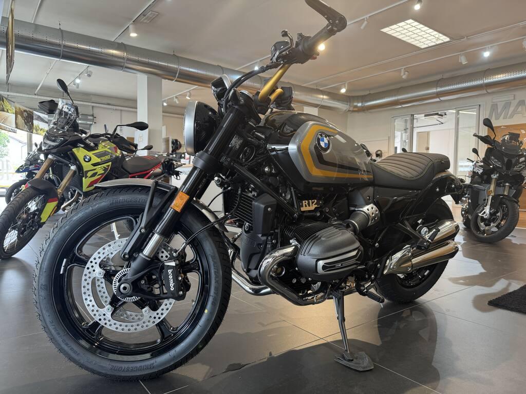 R 12