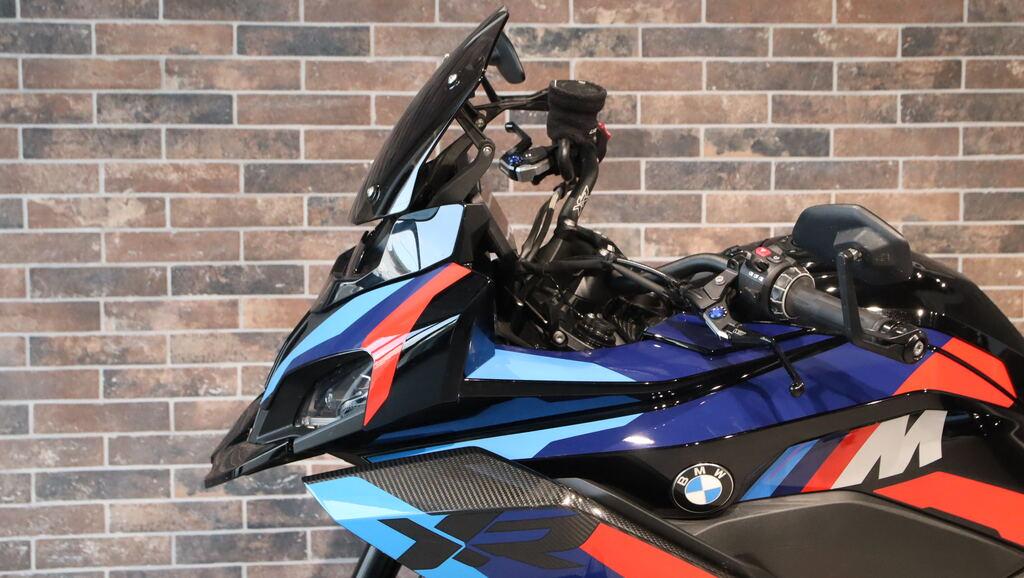 M 1000 XR
