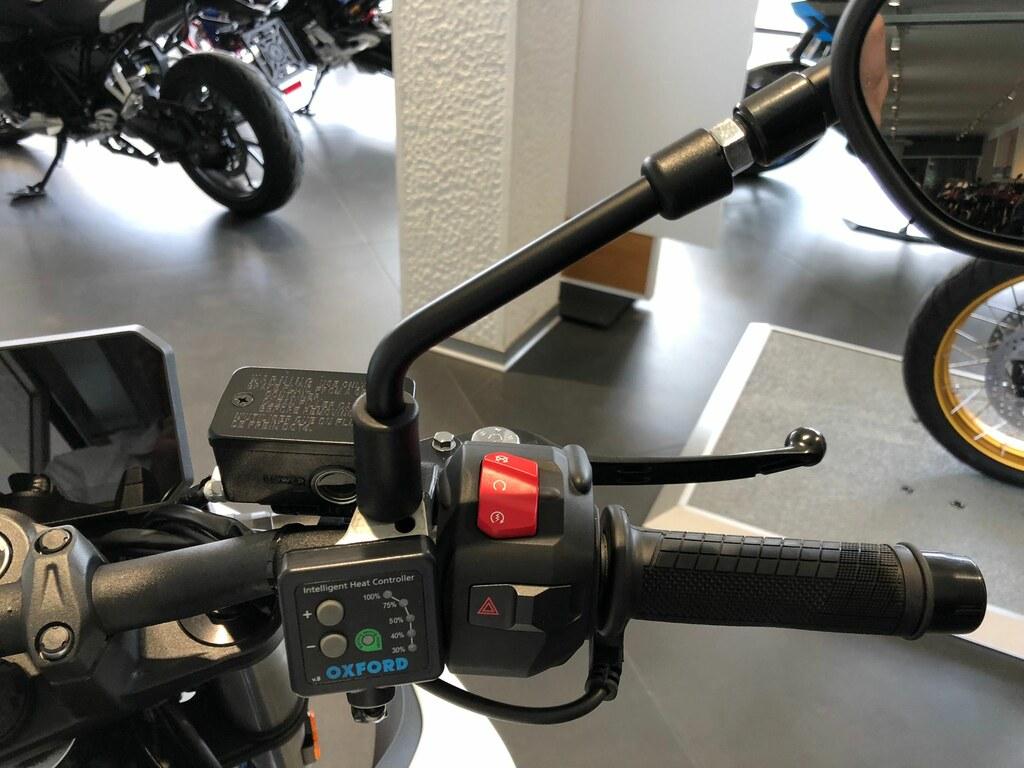 GSX-8S