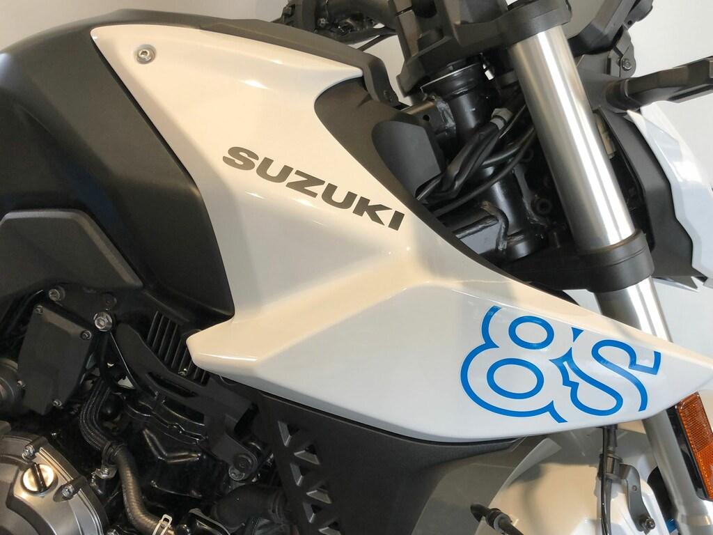 GSX-8S