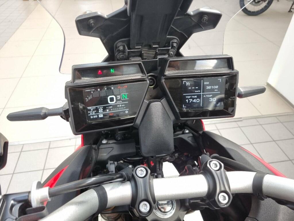 TRACER 900