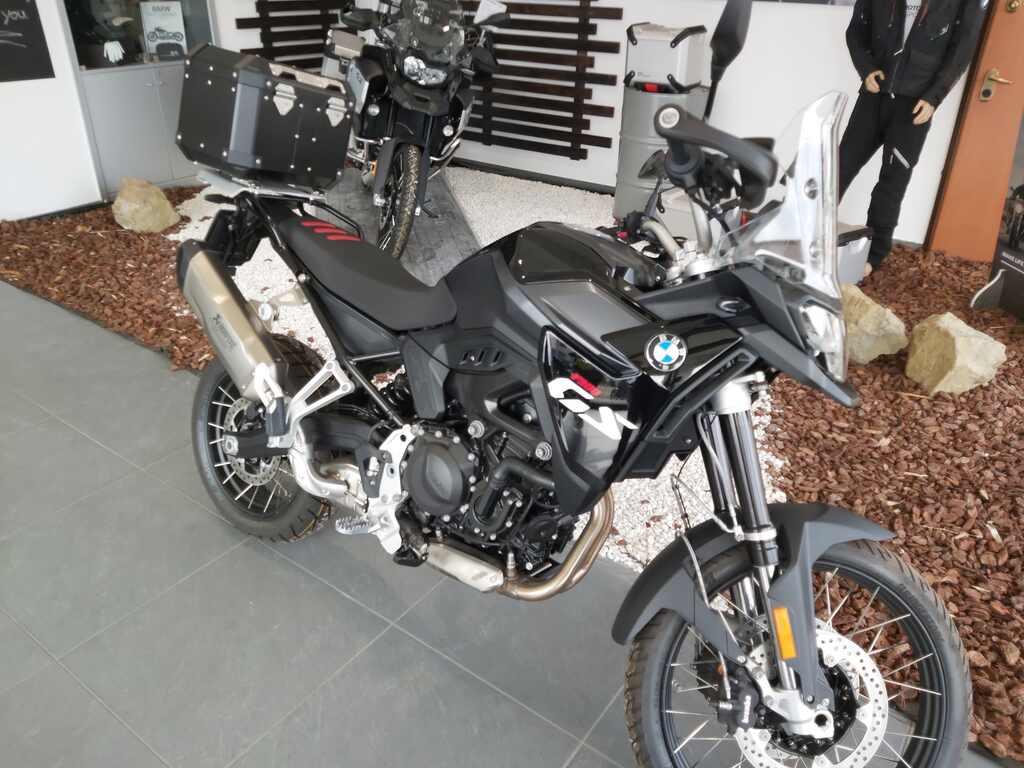 F 900 GS