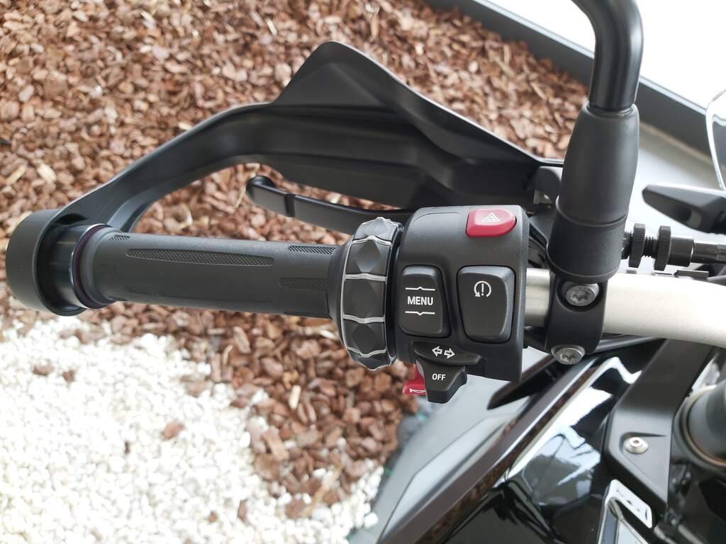 F 900 GS