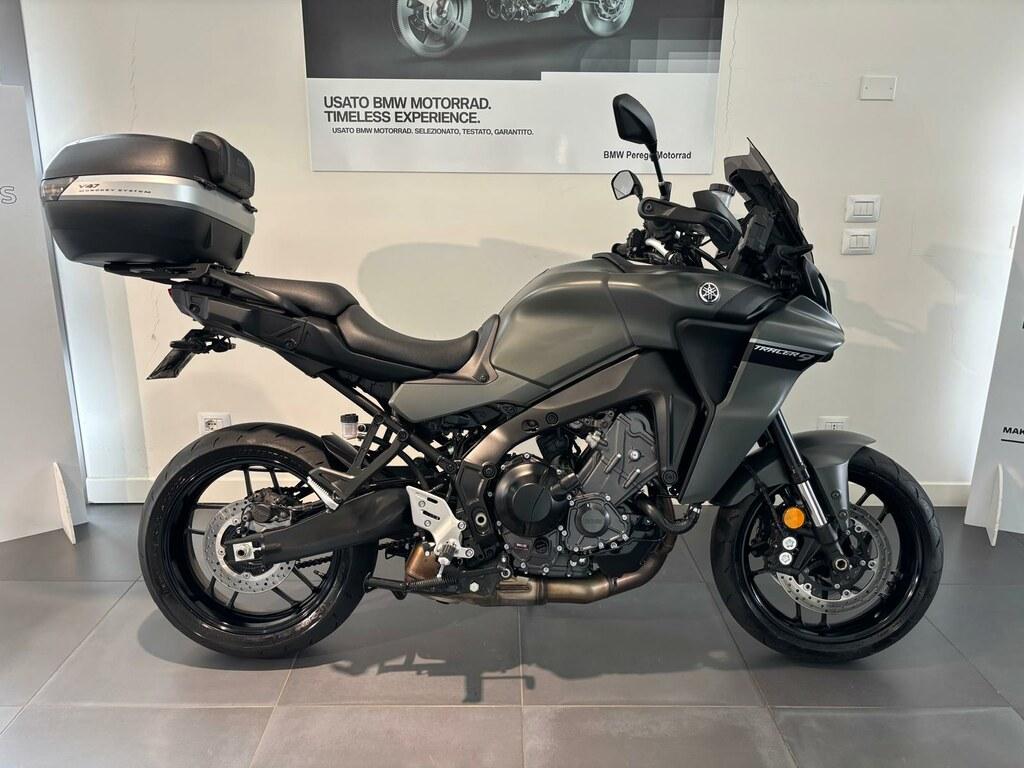 TRACER 900
