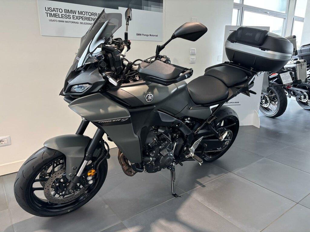 TRACER 900