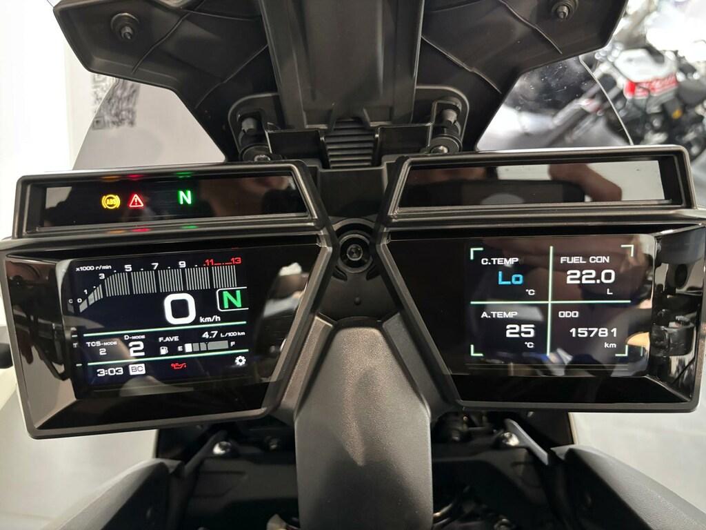 TRACER 900