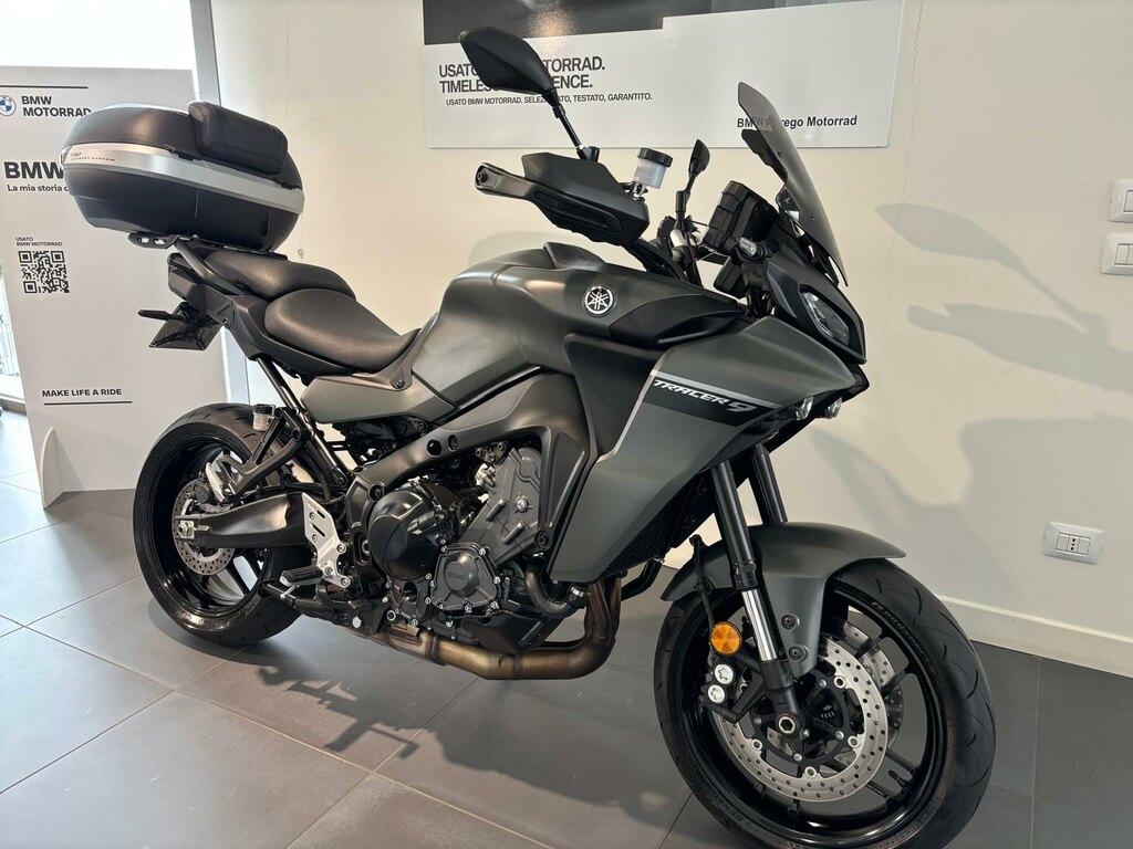 TRACER 900