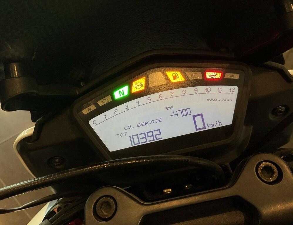 K 1600 B