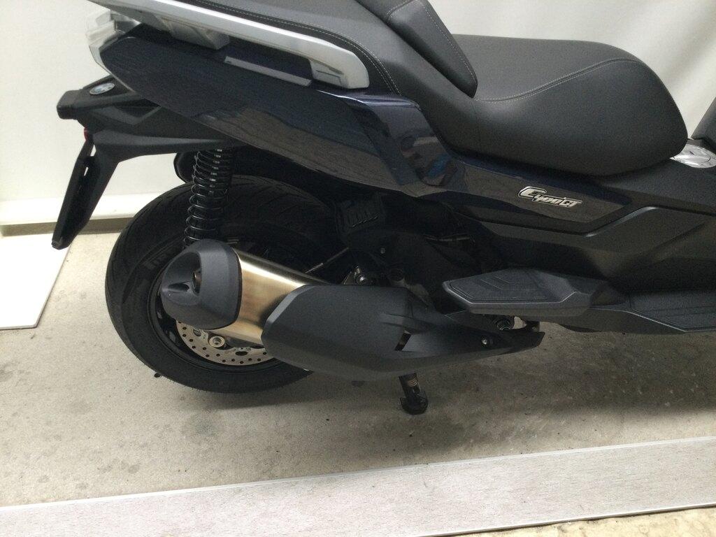 C 400 GT
