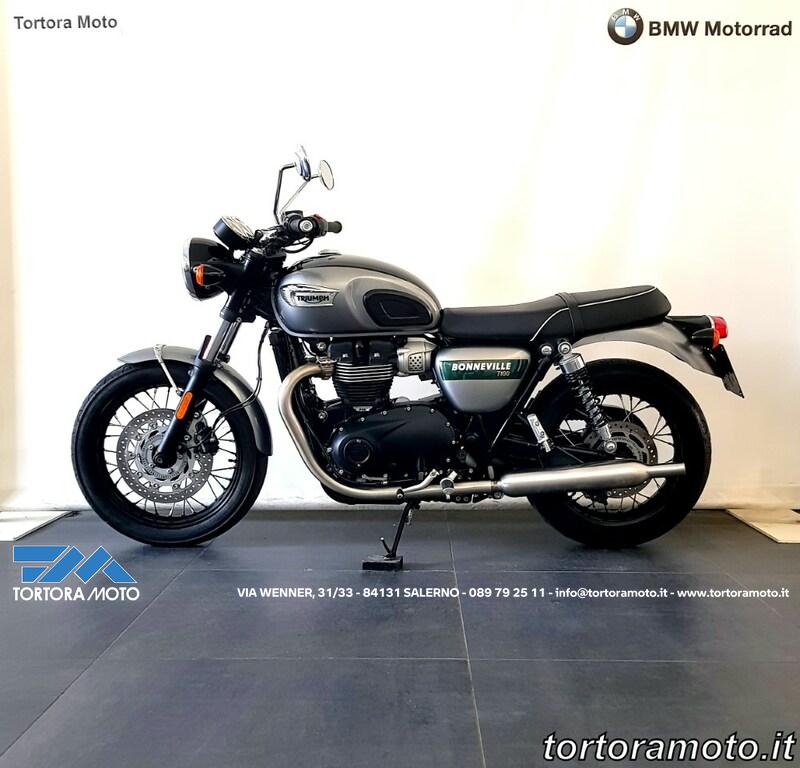 BONNEVILLE 900 T100
