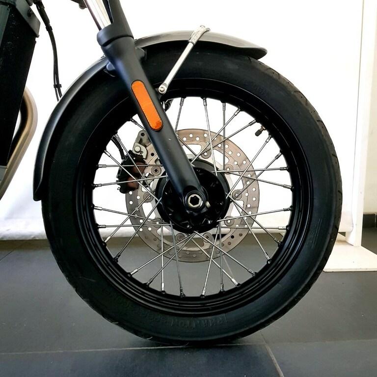 BONNEVILLE 900 T100