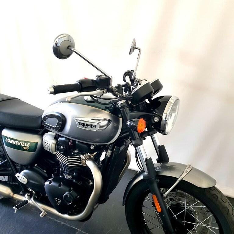 BONNEVILLE 900 T100