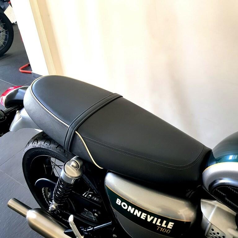 BONNEVILLE 900 T100