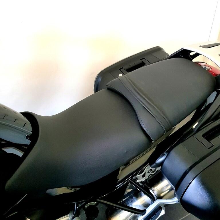 R 1150 R