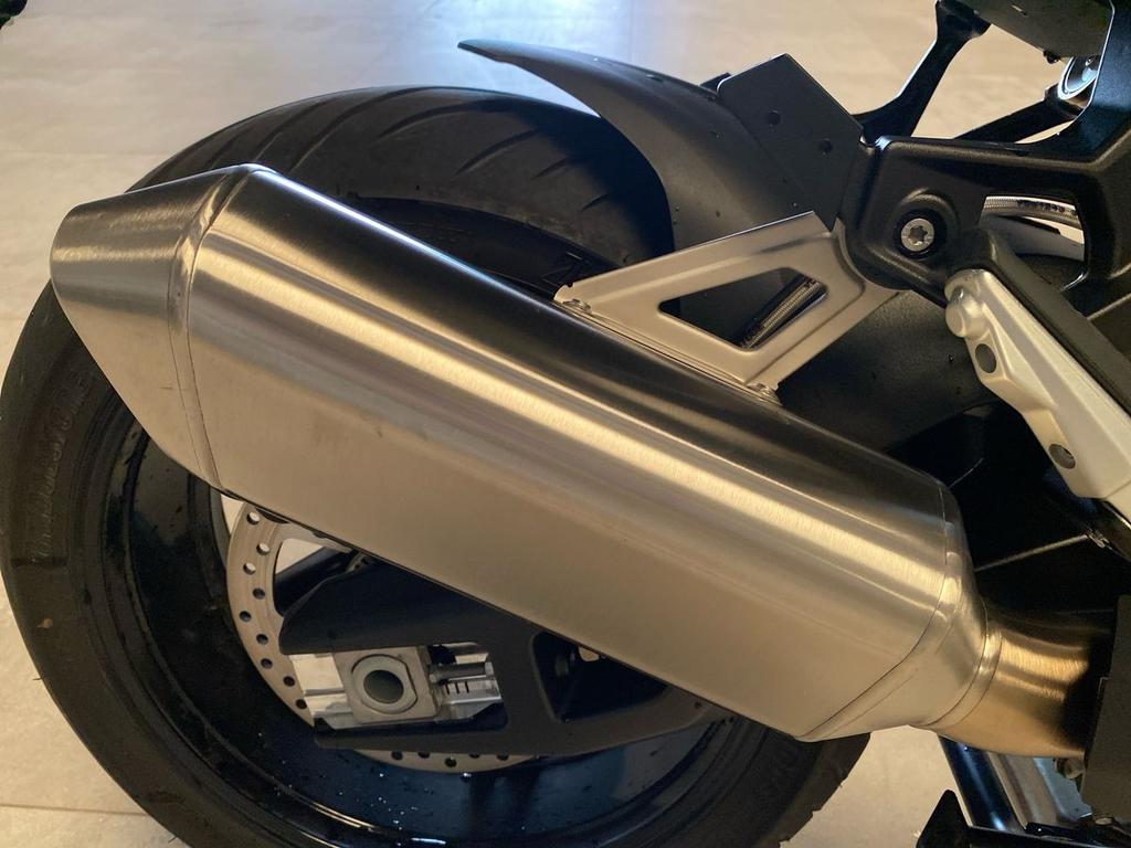 S 1000 XR
