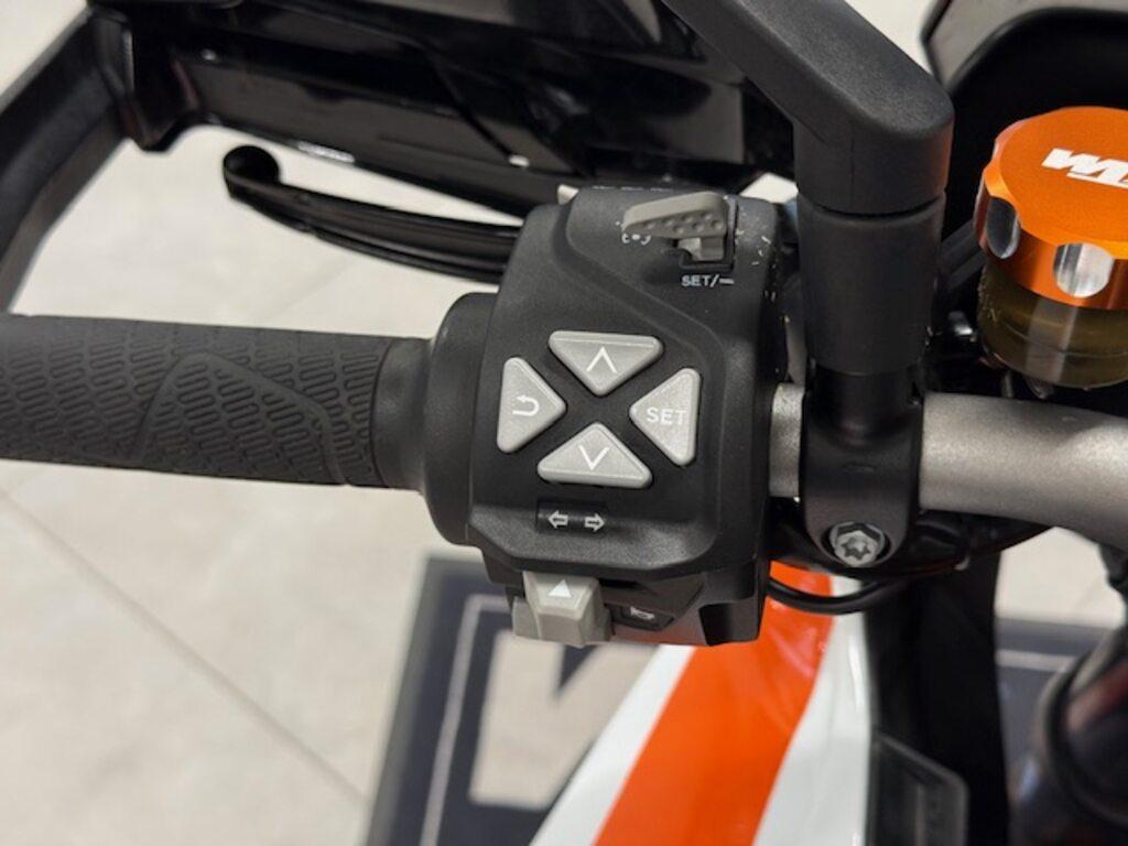 1290 SUPER DUKE