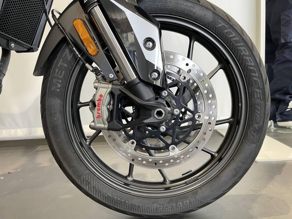 TIGER 900