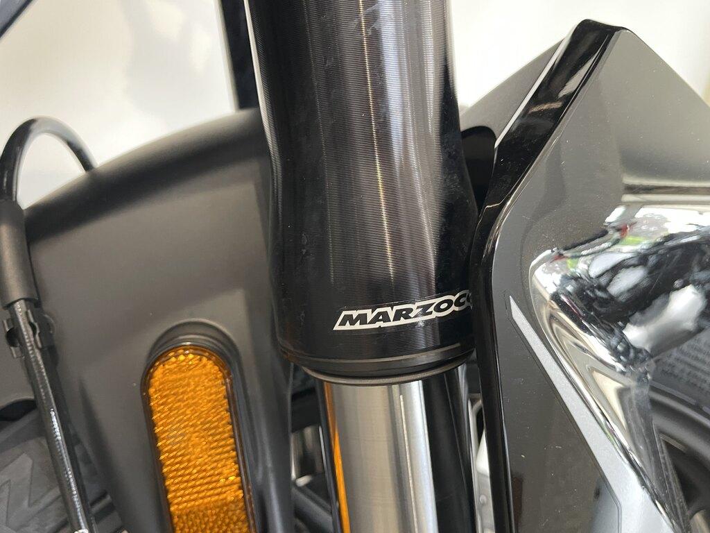 TIGER 900