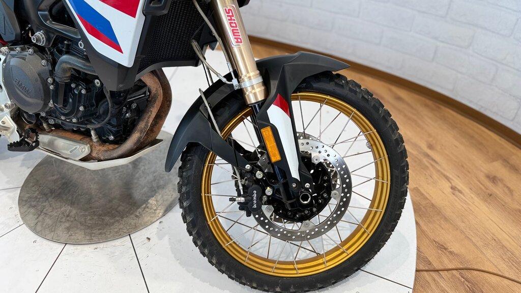 F 900 GS