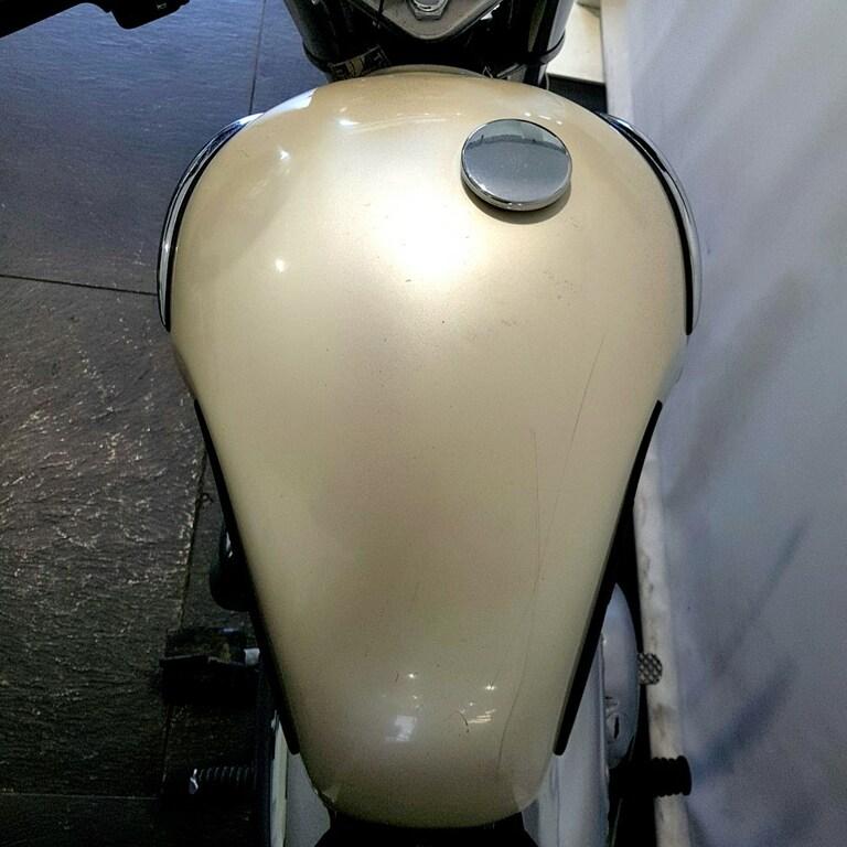 THUNDERBIRD 900