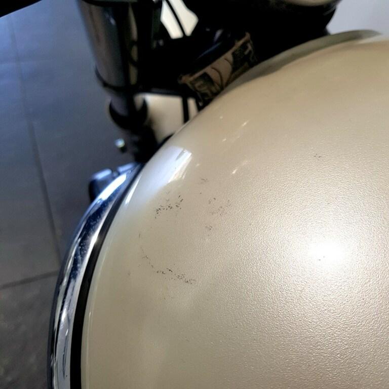 THUNDERBIRD 900