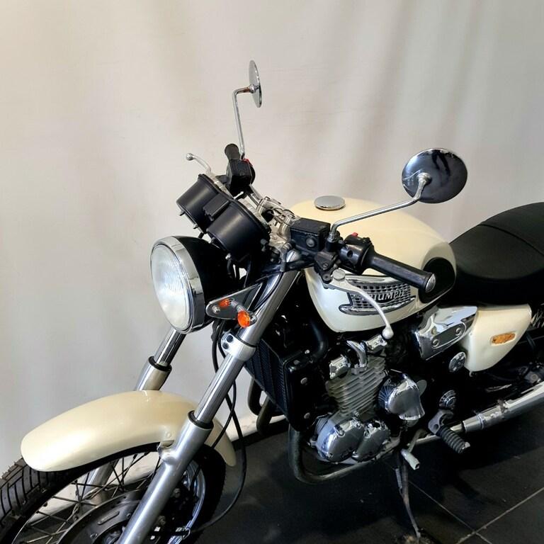 THUNDERBIRD 900