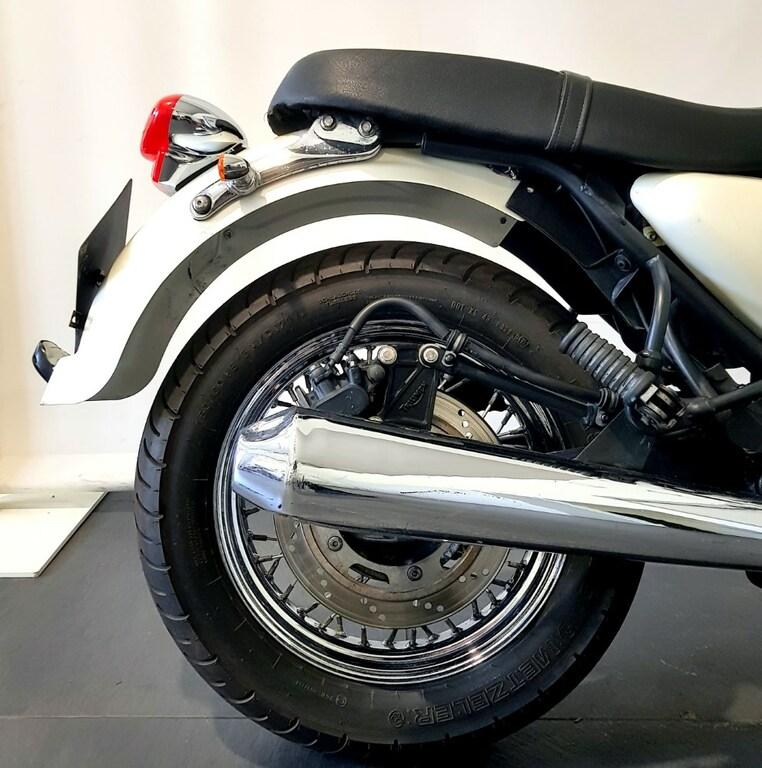 THUNDERBIRD 900