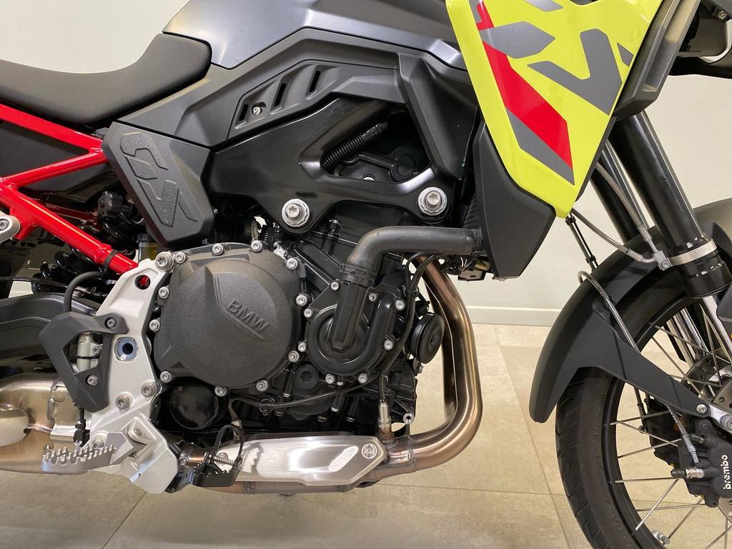F 900 GS
