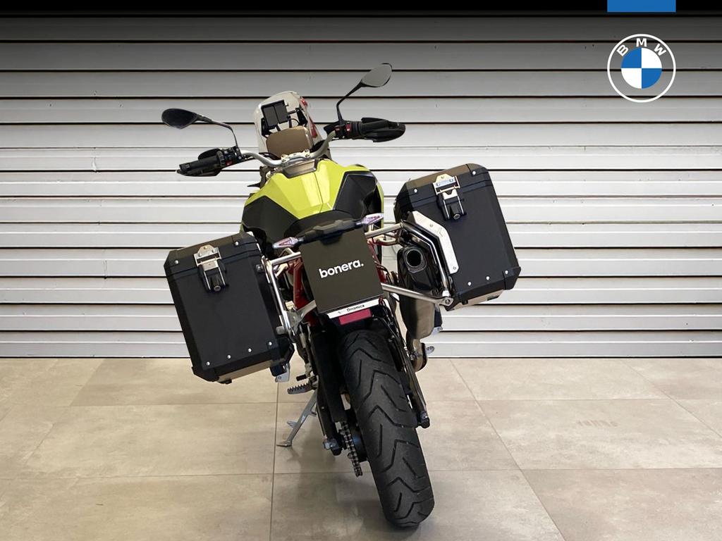 F 900 GS