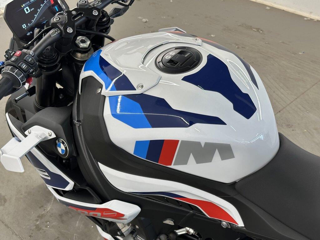 M 1000 R