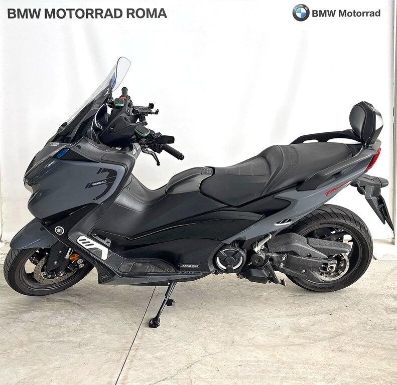 T-MAX 560