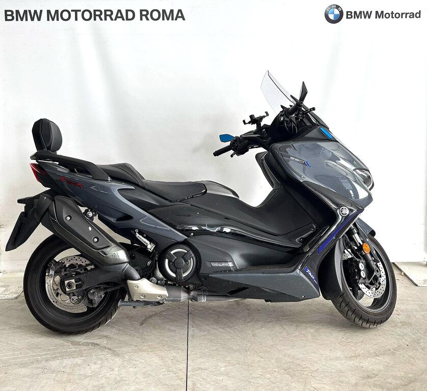 T-MAX 560