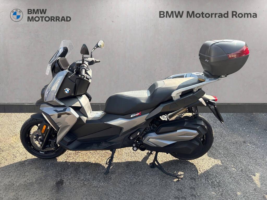 C 400 X