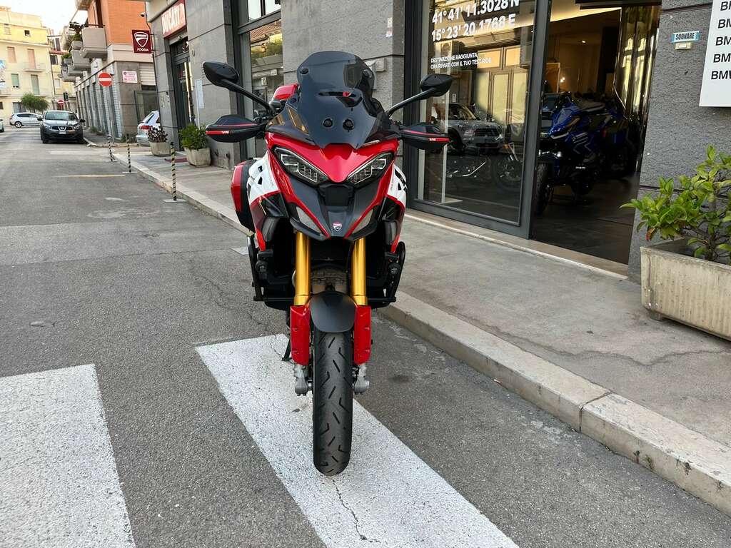 MULTISTRADA V4