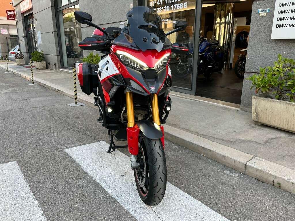 MULTISTRADA V4