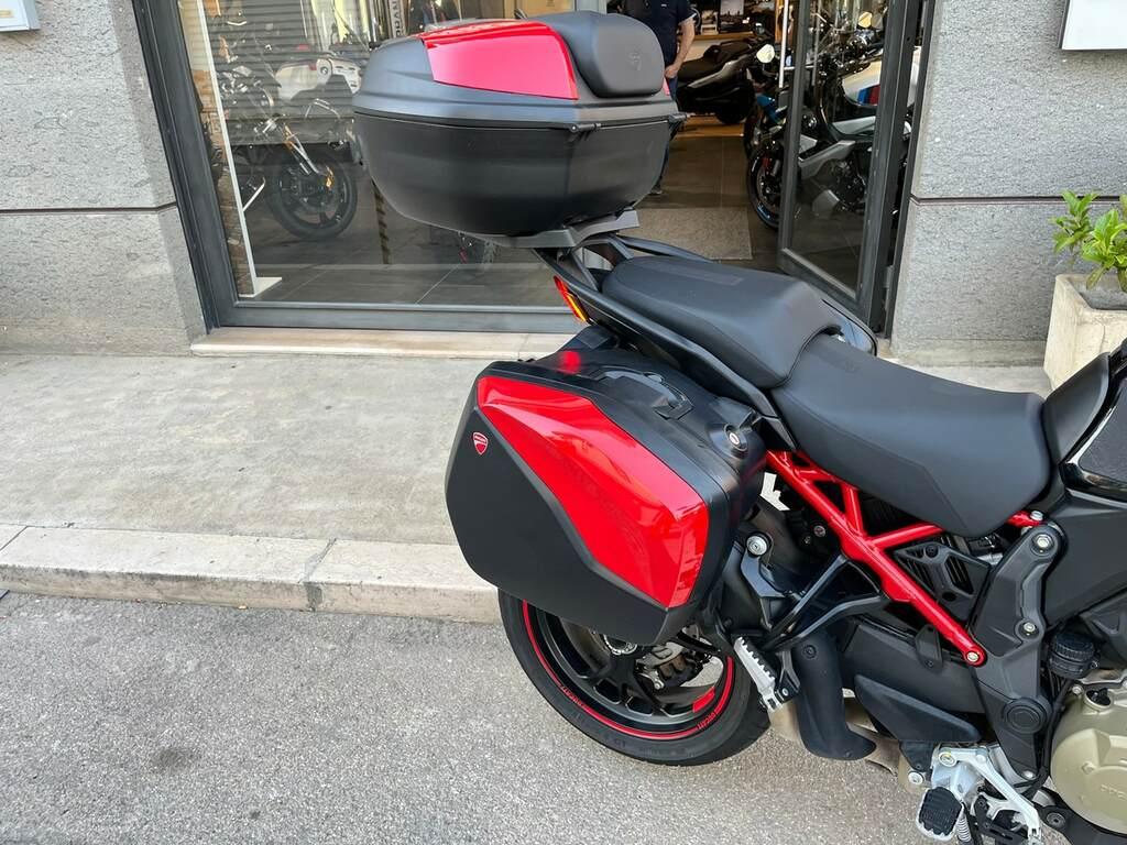 MULTISTRADA V4