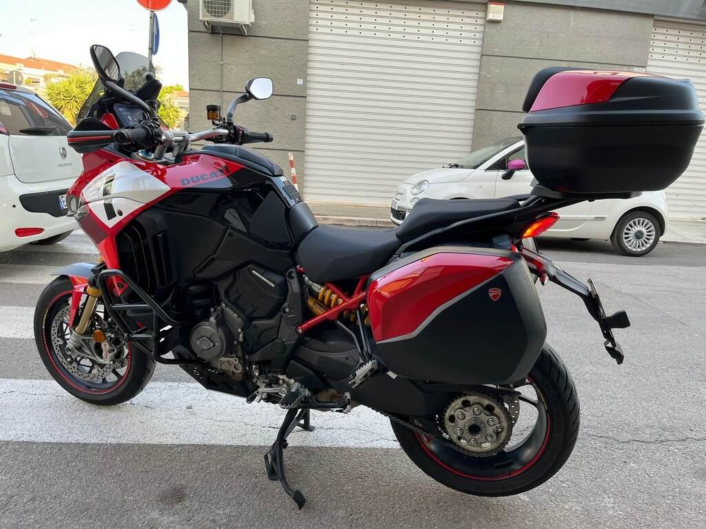 MULTISTRADA V4