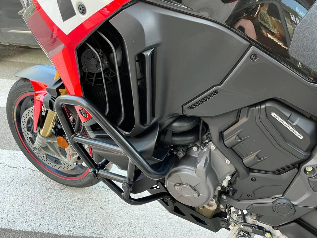 MULTISTRADA V4