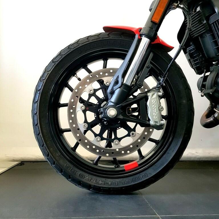SCRAMBLER 800