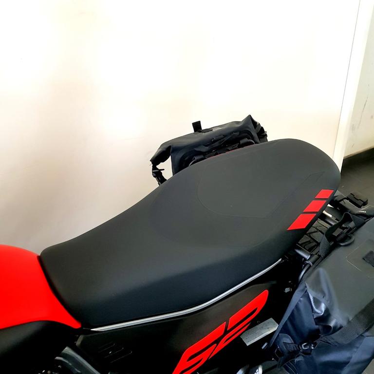 SCRAMBLER 800