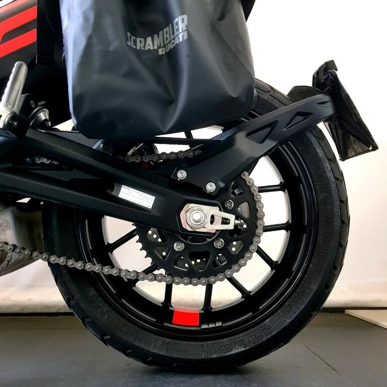 SCRAMBLER 800
