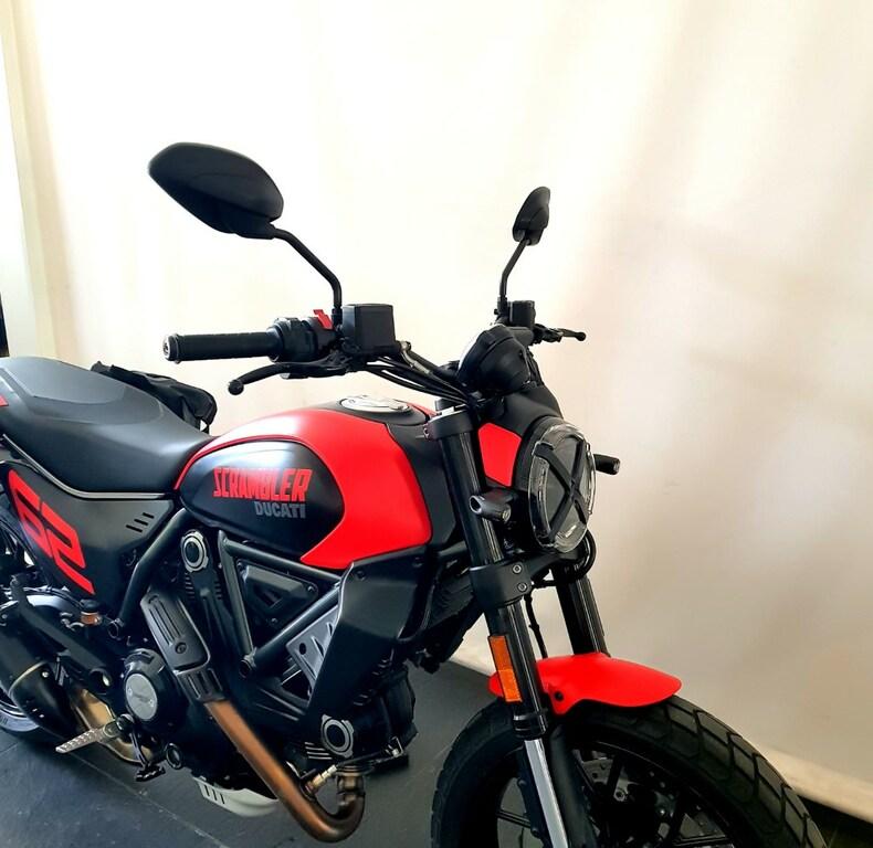 SCRAMBLER 800