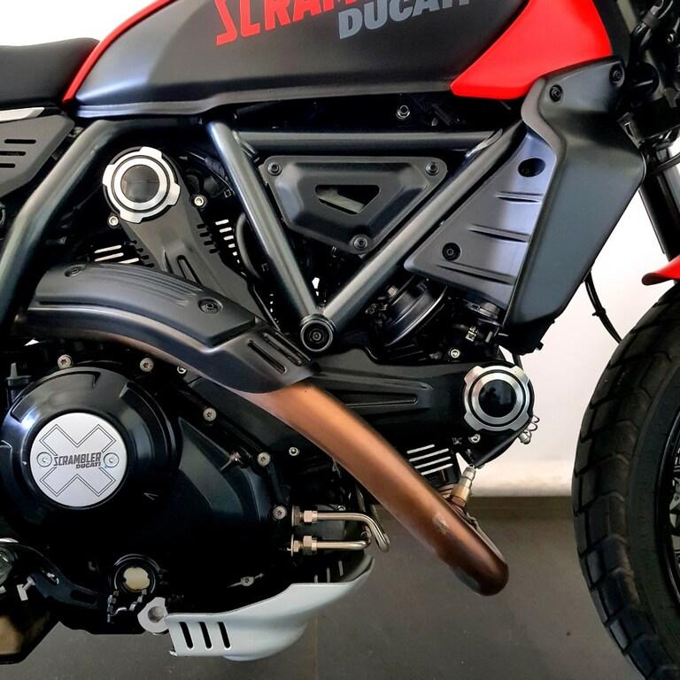 SCRAMBLER 800