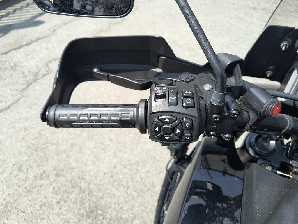PAN AMERICA 1250