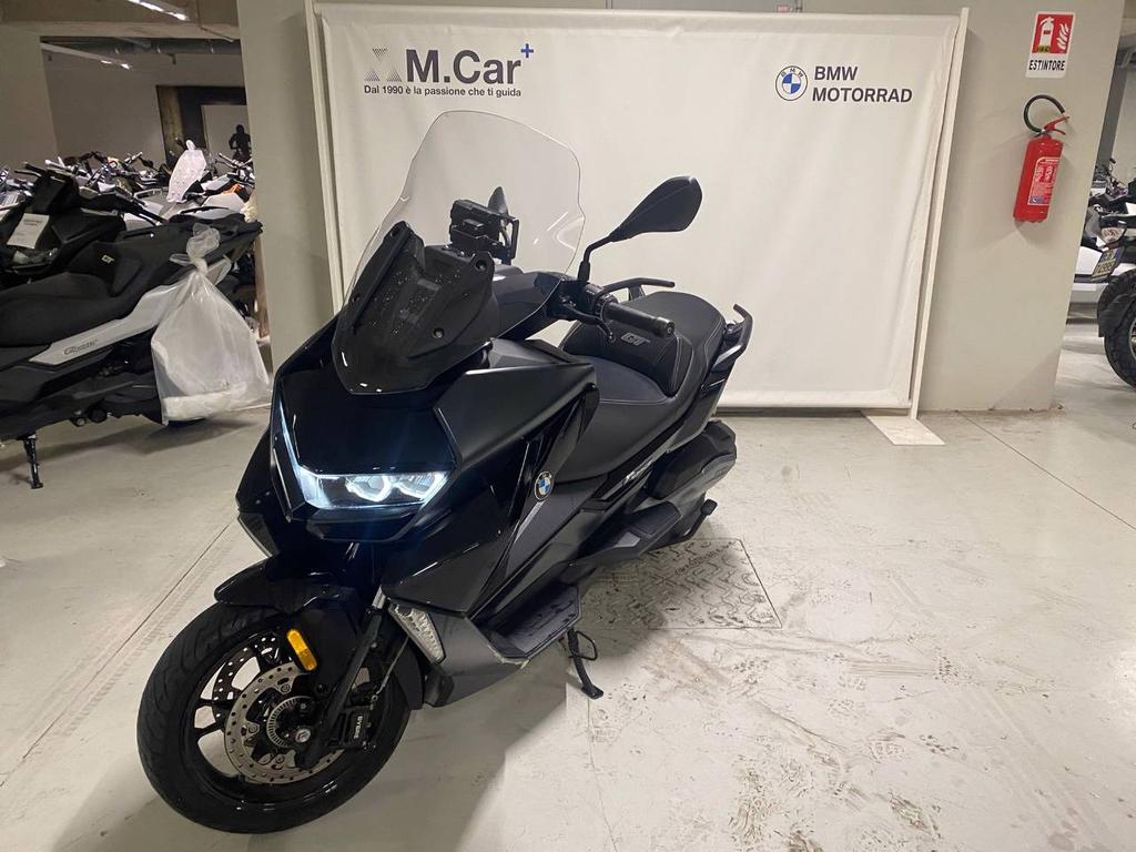 C 400 GT