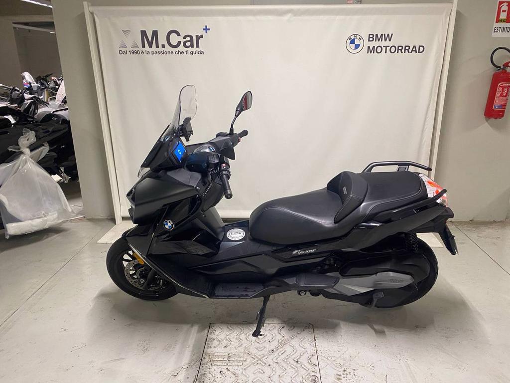 C 400 GT